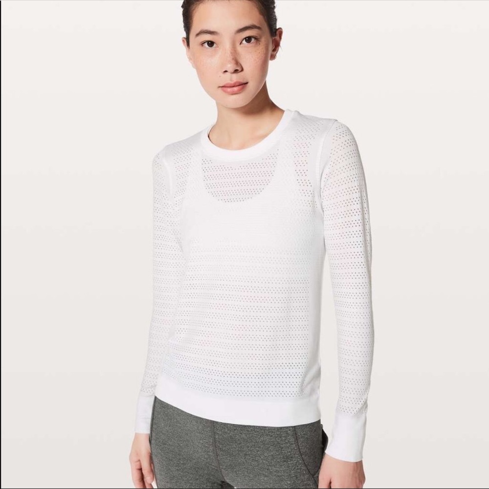 Lulu workout top. Size 6